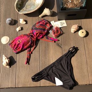 O’Neill bikini top only